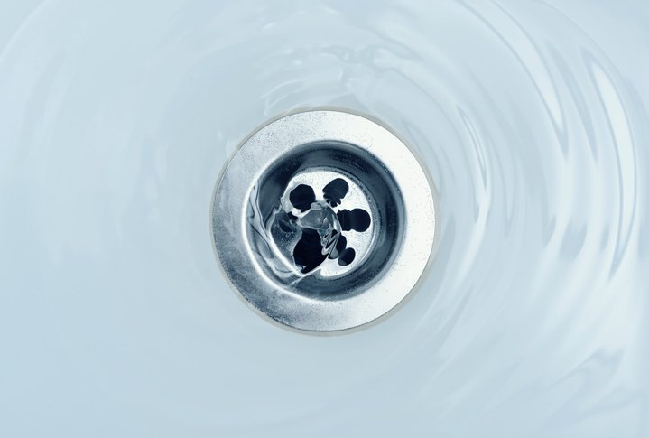 Call a Plumber for a Clogged Drain